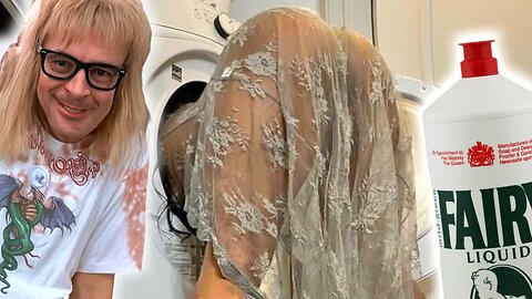 Sheila Gets Much More Than Dirty Laundry When a Hung Stranger Passes By | Erotic Story