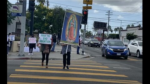 2023 10 01 - Unborn Jesus Banner at the Wilmington Life Chain