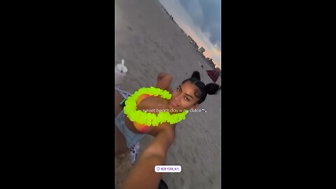Gianna beach day