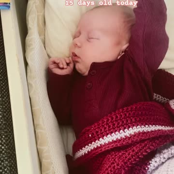 Newborn Kayla’s Cuteness Overload: A Must-See Masterclass!