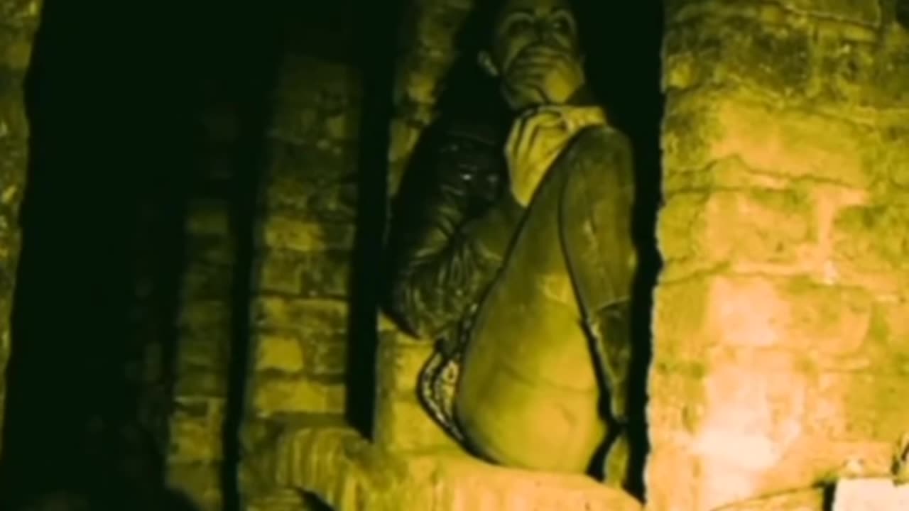 😨👻 Pure Terror in This Creepy Clip! | TheHauntingHour