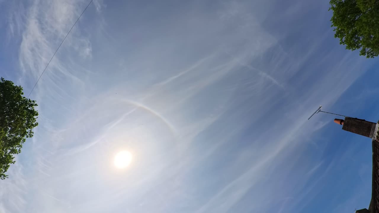 Sky Watch #584 - 28/4/2025 - 4K (chem)