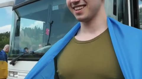 💖🏡 Ukraine Russia War | Emotional Homecoming of Ukrainian Soldier After Captivity | RCF