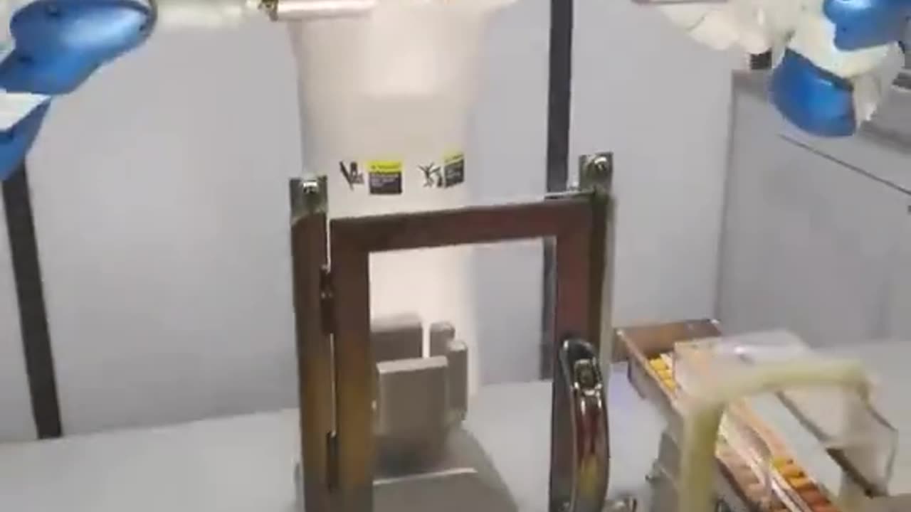 Watch this robot solve a Rubik’s cube