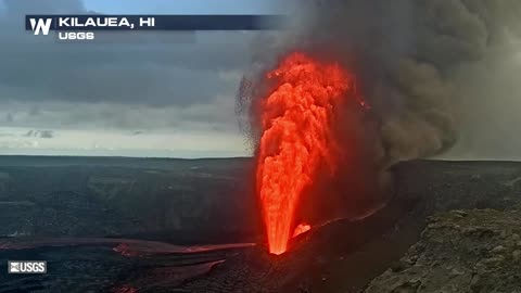 Kīlauea was erupting on Sunday, with the north vent throwing fountains 1,000 ft high!!