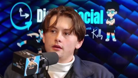 Grady: I Played Basketball Barefoot and Got Kicked Out…Here’s Why! | DSH #1627