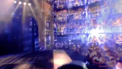 AC/DC - Thunderstruck (Official Video)