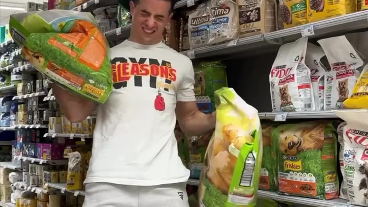 20 kg in the gym vs real life 🙄