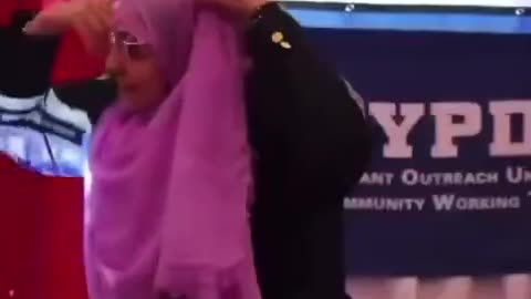 How to wear a hijab.. | NYC (Check Description)