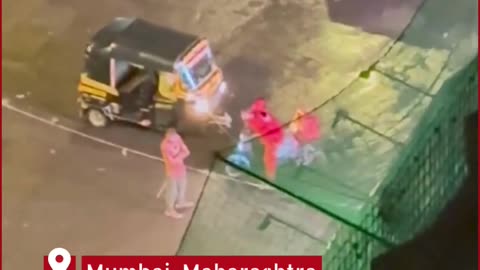 Mumbai Man Blocks Traffic for Dandiya, Video Goes Viral