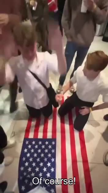 @Trump 🇷🇺 🏹 🎬 The Day of People's Unity in Novosibirsk