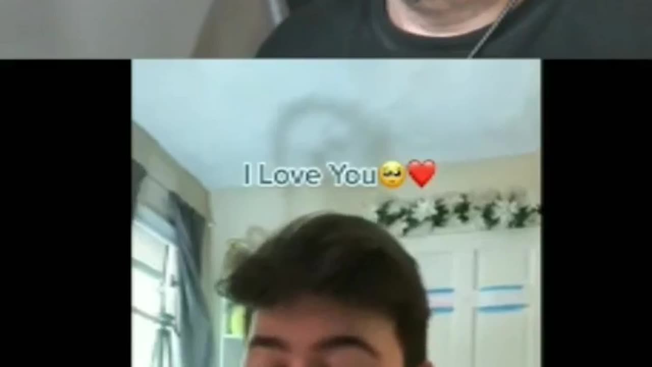Lance B Reacting to Cringe TikToker Fuzzy99 clip 2 '' Fuzzy99 is a Goober pt 2 ''