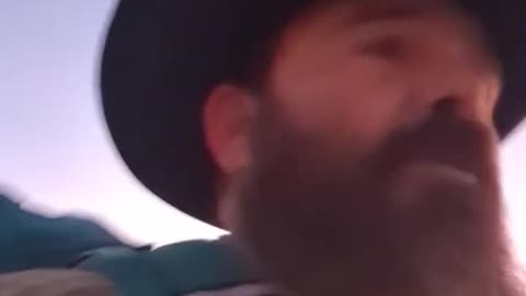 Handyman Discovers Secret To 2 Mile Ruck