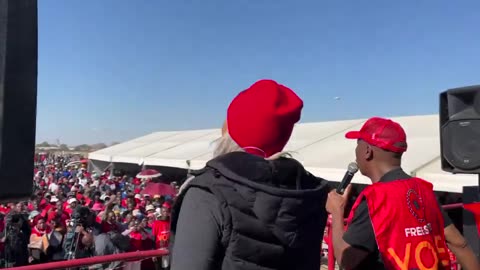 South African leader: “Shoot to kiII, shoot to kiII!” “KiII the Boer, the farmer!”