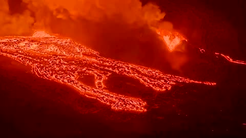 Lava flows from Hawaii's erupting Kilauea Volcano