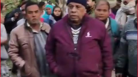 Drunk Bus Driver Collapses Mid-Route, Passengers Stop Vehicle Just in Time