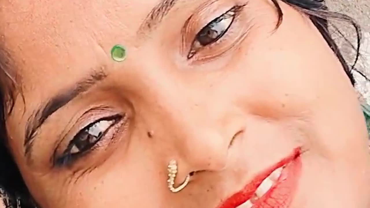 Chehra Kamal hai