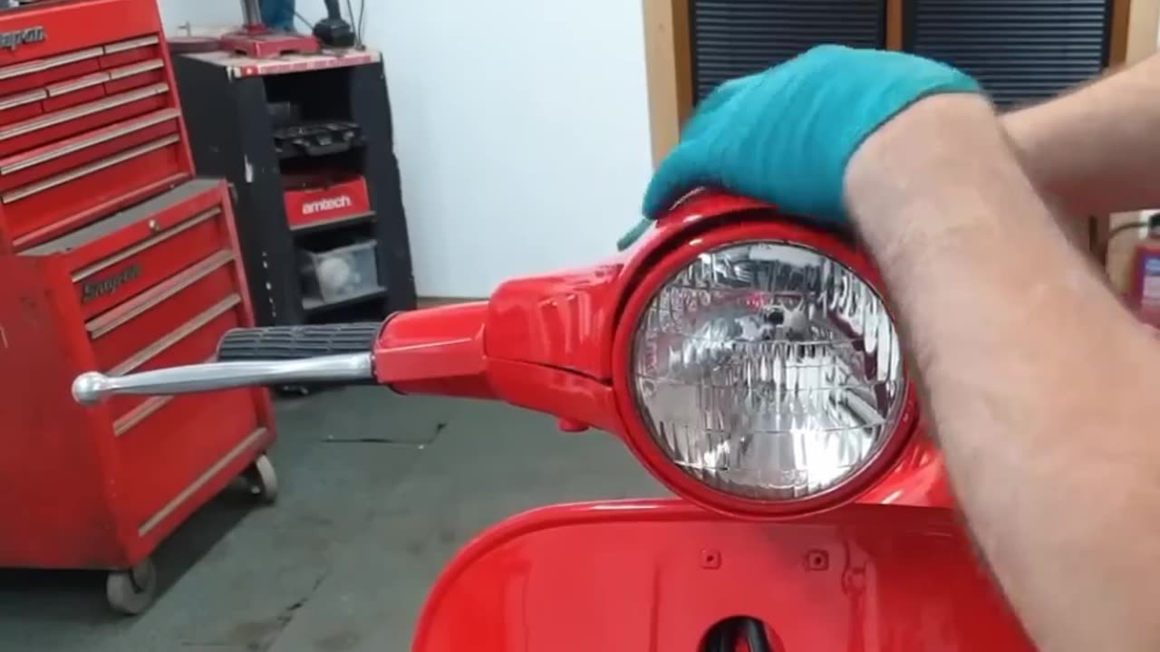 Fixing Electrical Problems on a Vespa PX150
