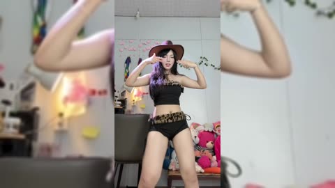 🧸🌙 Dad lulls you with soft words