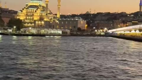 Layover to Luxury: Bosphorus Sunset to Night