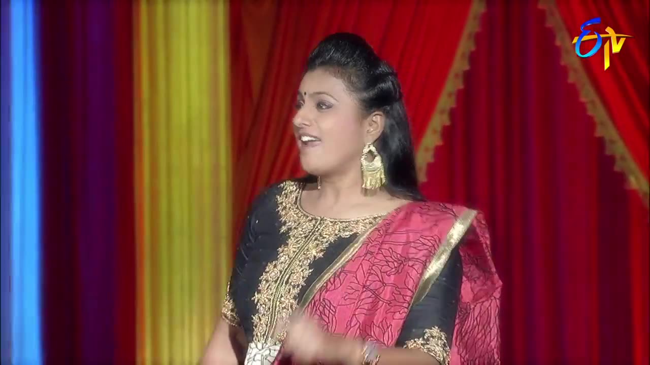 Anasuya hot intro video
