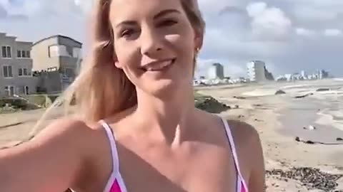 😷💔 You Won't Believe This Influencer's GROSS Swim Challenge! | FunFM