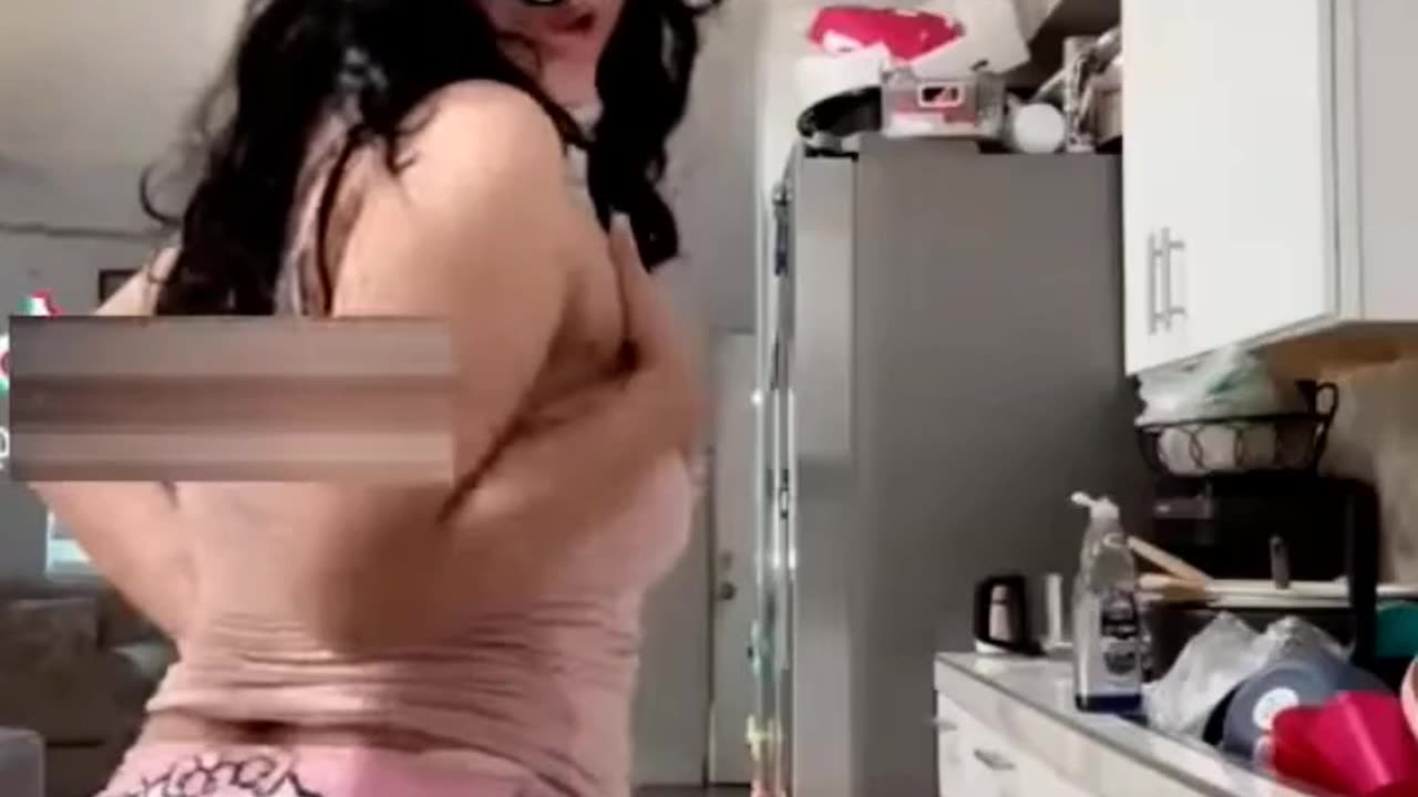 STRONG & INDEPENDENT MENTAL BREAKDOWNS - VOL. 2,006