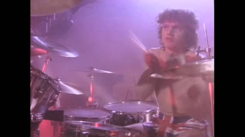 DEF LEPPARD - PHOTOGRAPH ( OFFICIAL MUSIC VIDEO )