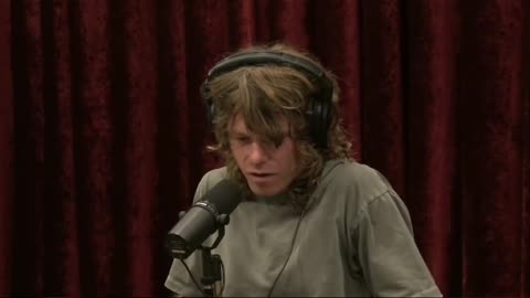 Heart Attack Sparks Musical Mission - Jesse Welles with Joe Rogan #folkmusic #family #familyhealth