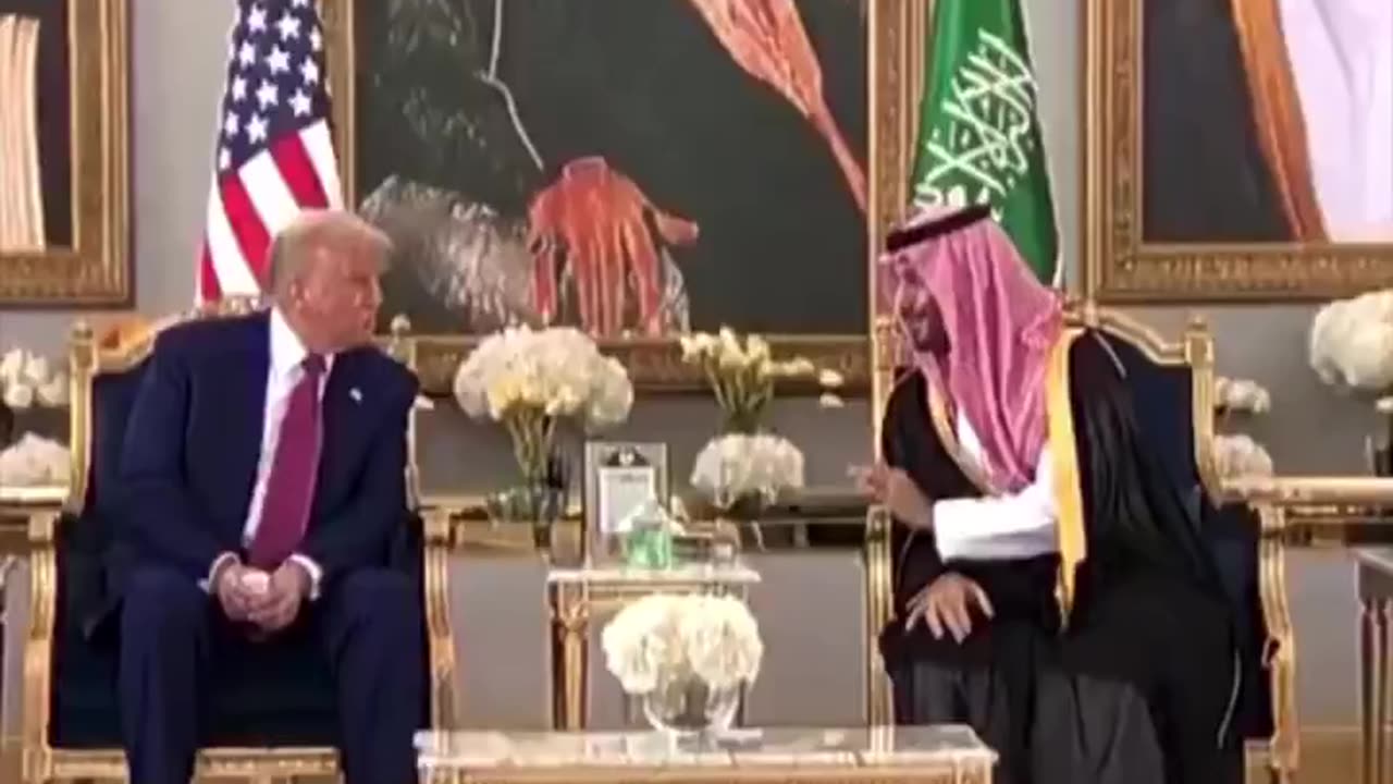 TRUMP SHOWS WHY YOU SHOULD NEVER TRUST ANYONE