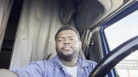 🚛 QUITTING TRUCKING AND BECOMING A FREIGHT CONDUCTOR FOR CSX 🚂 | Career Change Journey