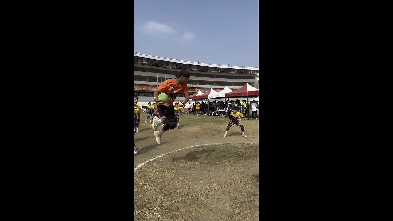 Wait for the feint 😳