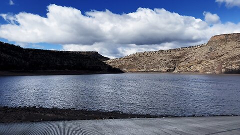 (4K UHD) Powder House Cove Boat Ramp Launch @ Prineville Reservoir Oregon State Park! | Bowman Dam