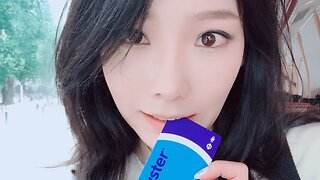 It's My Day Off So I Go Live