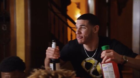 Ball In The Family S2 E8 (Ballsgiving)