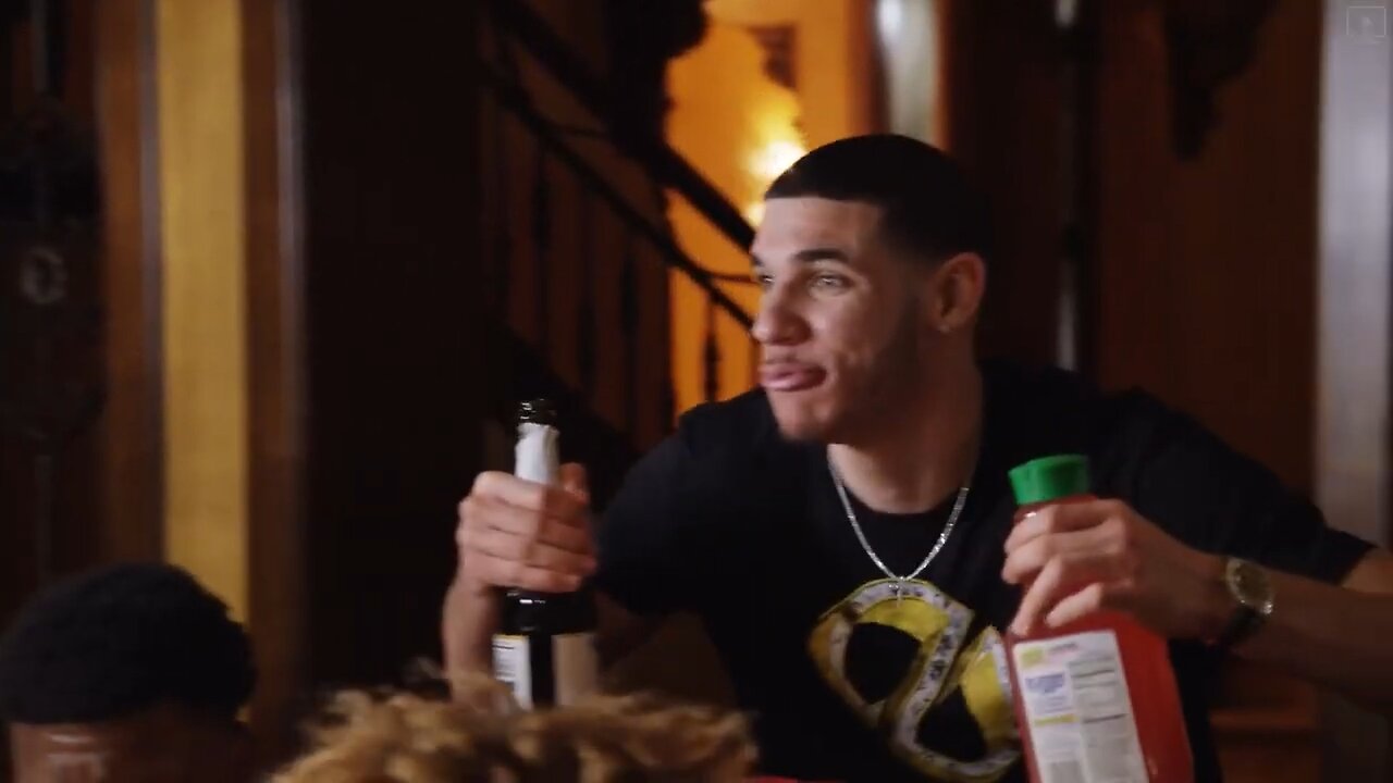 Ball In The Family S2 E8 (Ballsgiving)