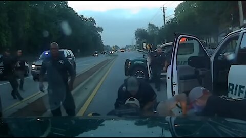 Police chase a stolen Box truck