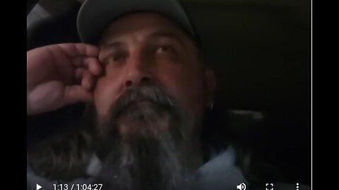 Eyes wide shut - Gordon James Berry Jr.