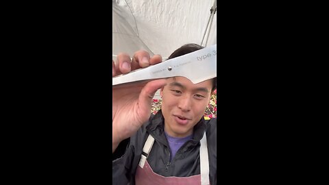 An electric knife is better
