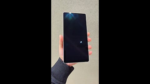 Samsung s25 ultra first look and handling