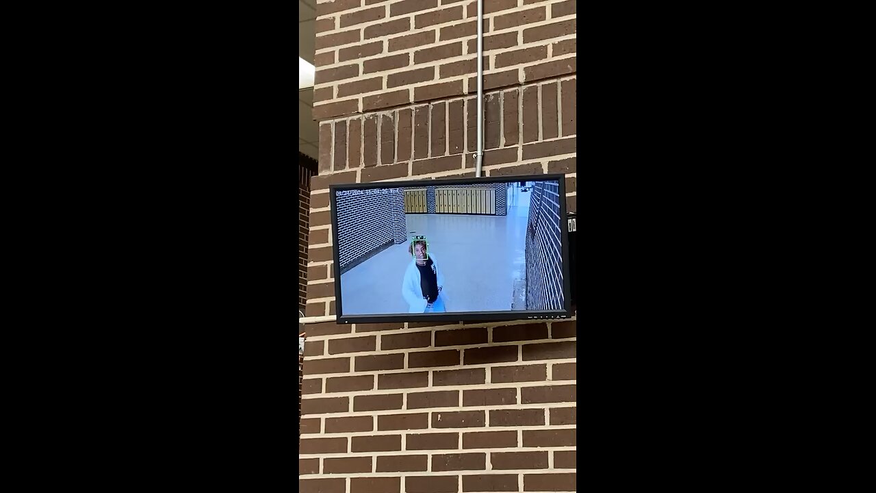 He hitting ts