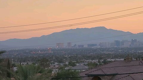 Did you SEE tonight's HAZY Las Vegas sunset? Check THIS out! 08.13.2025 #follow #lasvegas #travel