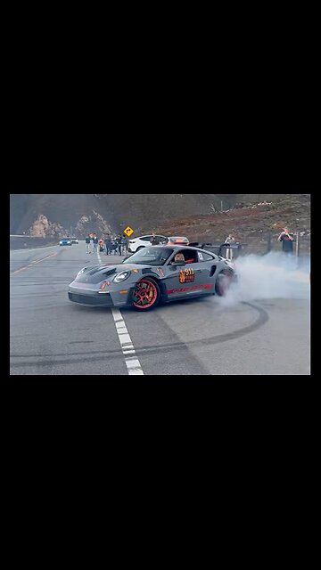 Girl drifts GT3RS🔥