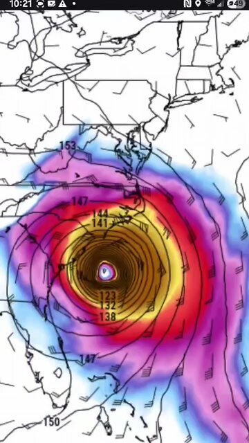 What the Hellie? Category 5? #HURRICANE