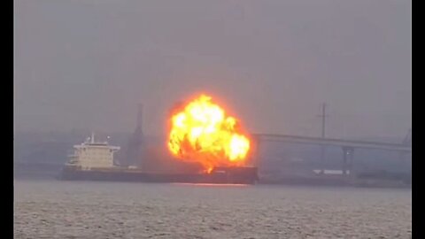 SHIP EXPLODES AT THE KEY BRIDGE IN BALTIMORE MD