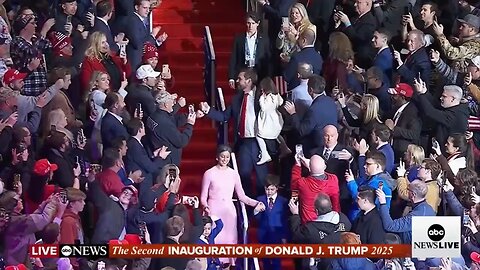 Red Flags In J.D. & Usha Vance's Marriage We Just Can't Ignore