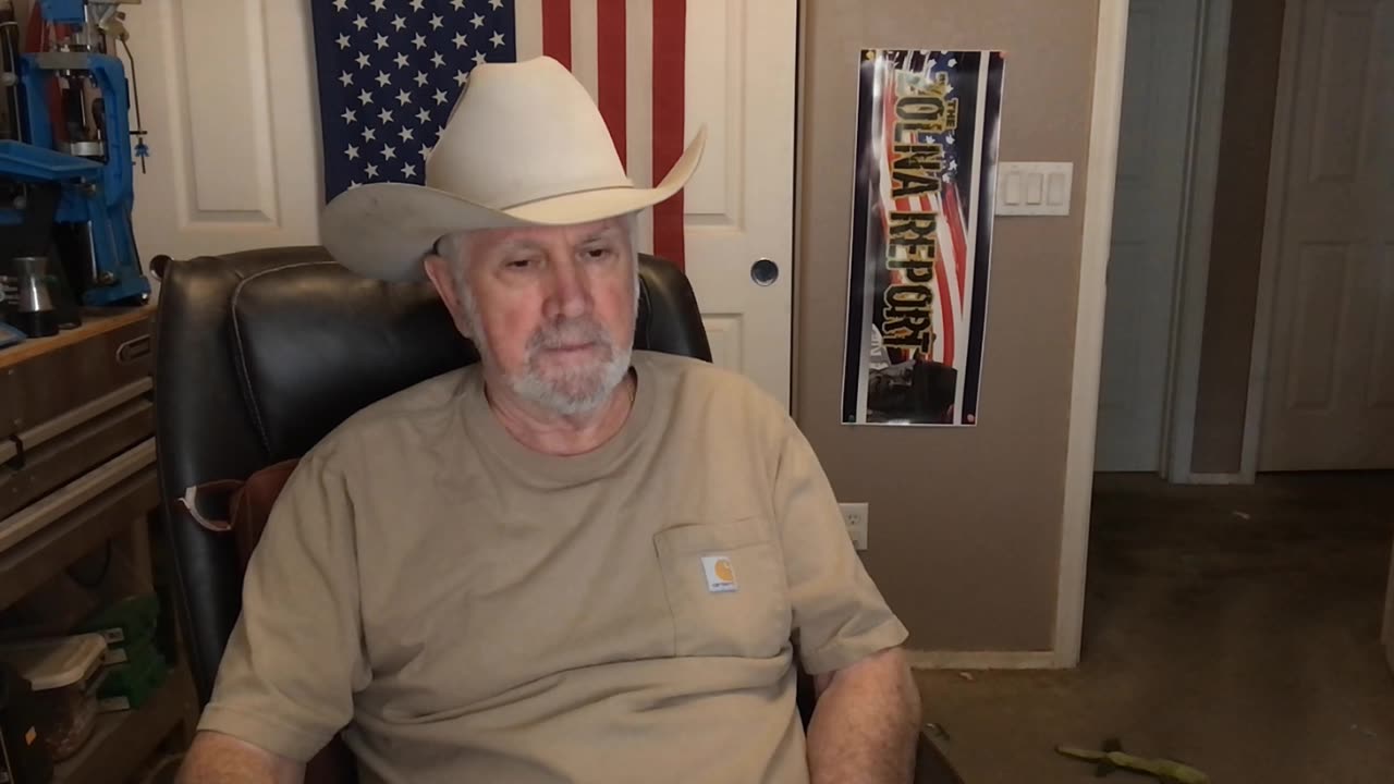 Chandler Police Kill Armed Gunman,That Rammed Police Vehicle, And Ran With Rifle!