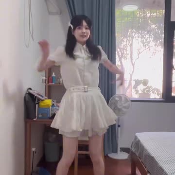 Cinderella's Tears No Longer Fall for the Prince