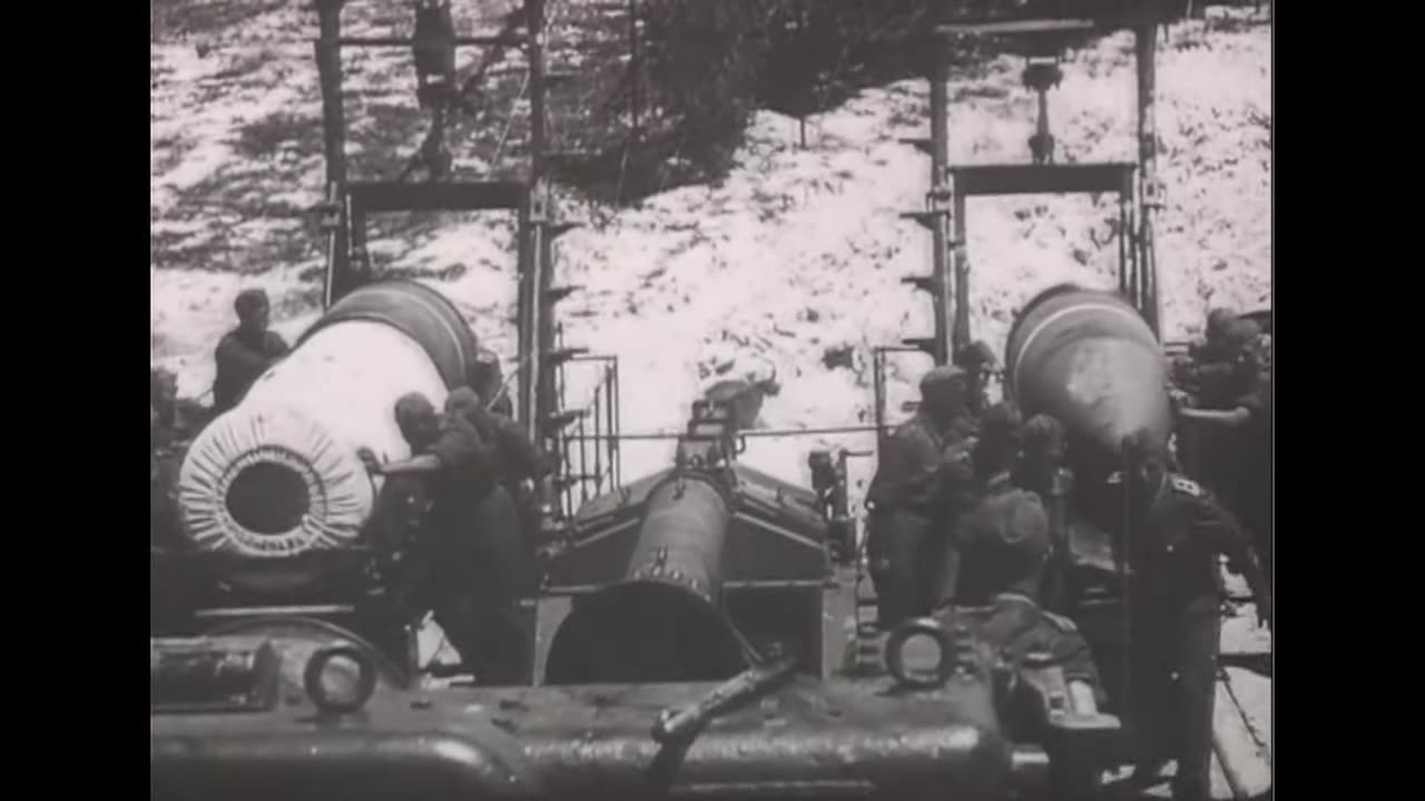 60cm Karl-Gerät Thor and 80cm Schwerer Gustav bombarding Sevastopol in 1942