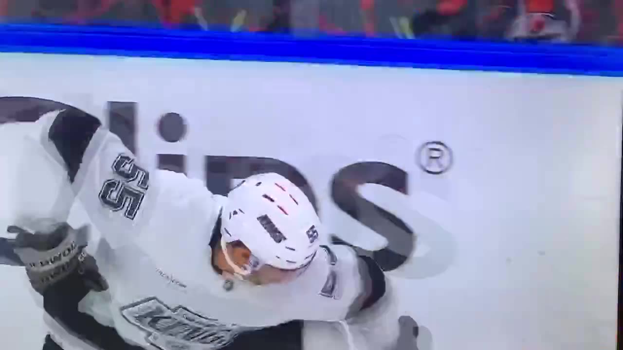 Kings RW #55 Quinton Byfield 🥅(3)🏒Wrist-Shot Goal